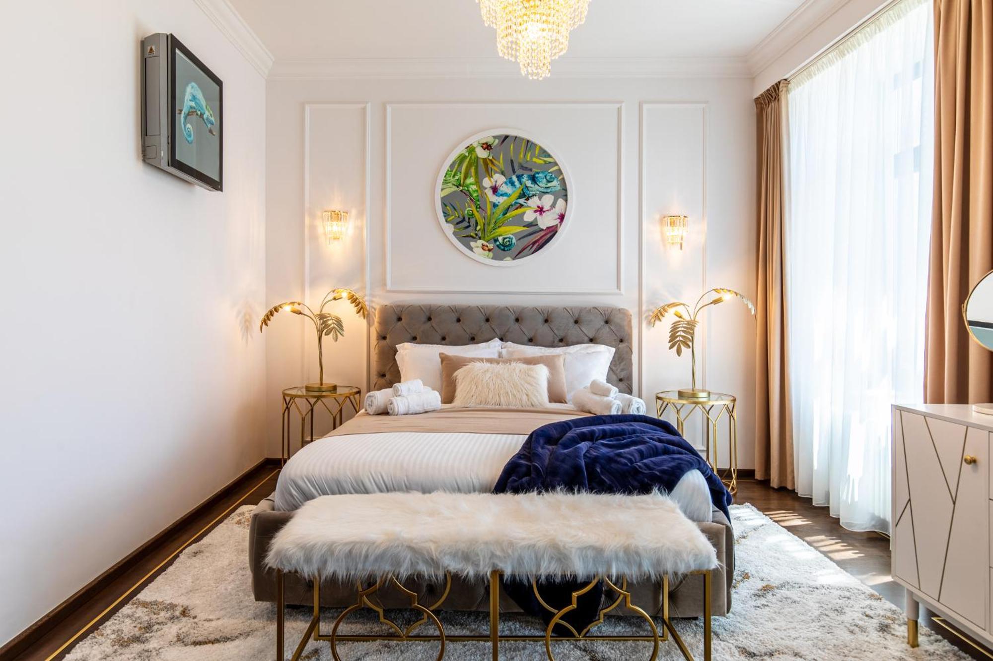 Old Town One Bedroom *